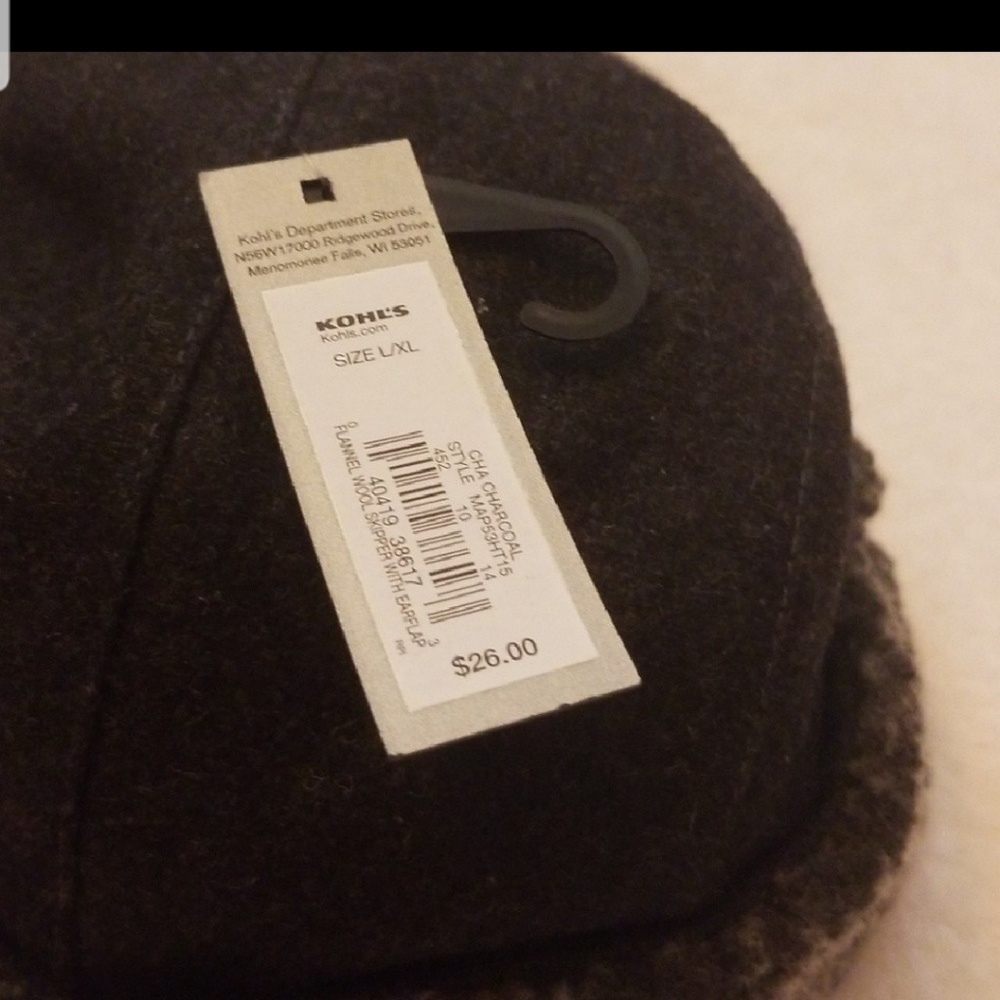 Hat for Winter - Picture 2 of 3